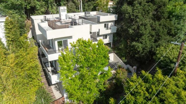 4148 Sunswept Drive, Studio City, CA 91604