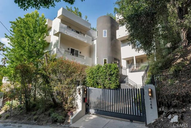 4148 Sunswept Drive, Studio City, CA 91604