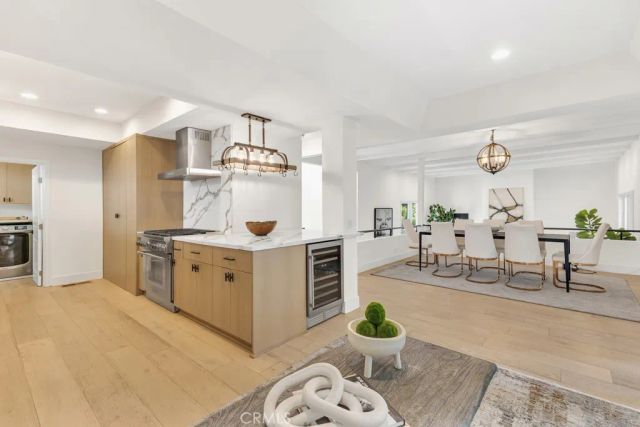 4148 Sunswept Drive, Studio City, CA 91604
