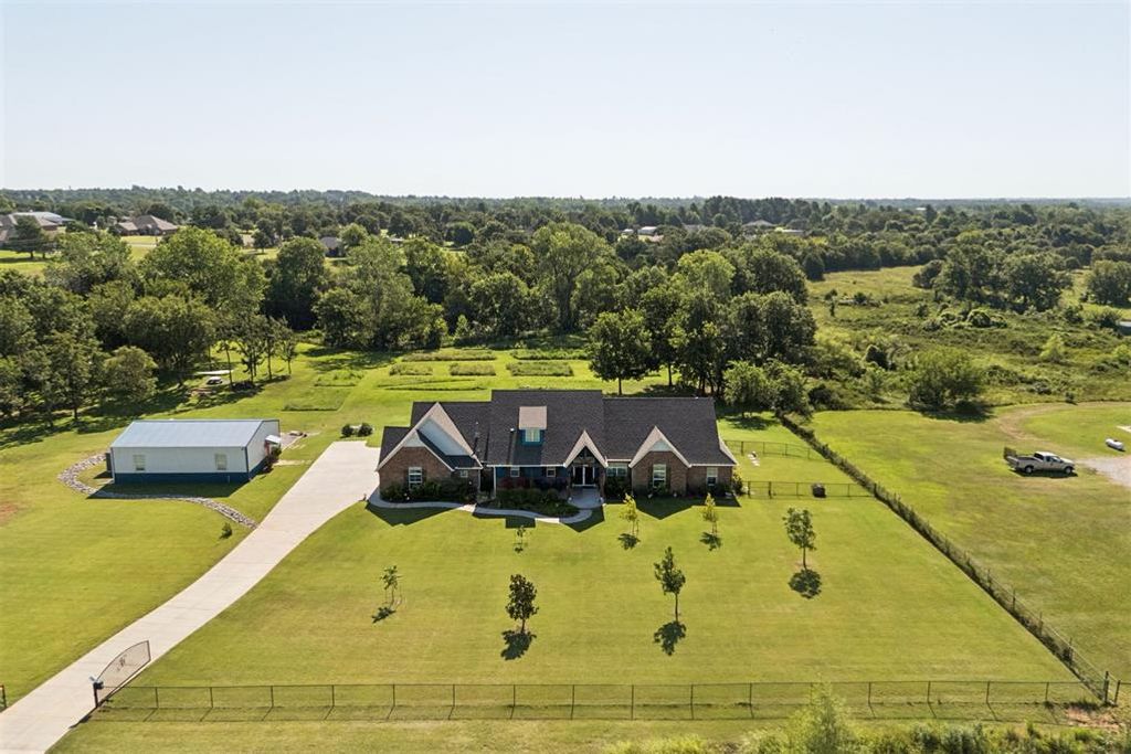 4500 S Luther Road, Newalla, OK 74857