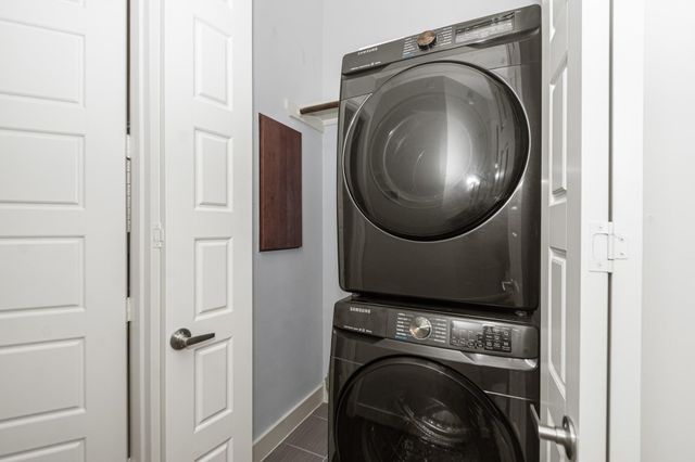 1815 Radcliffe Street, Houston, TX 77007