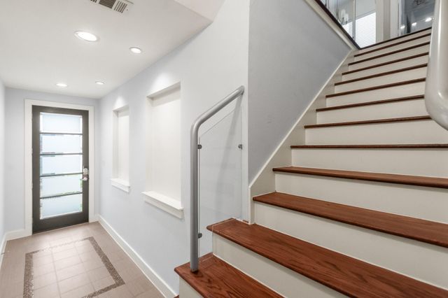 1815 Radcliffe Street, Houston, TX 77007