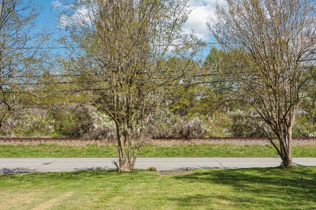 111 W Crawford Street, Landrum, SC 29356