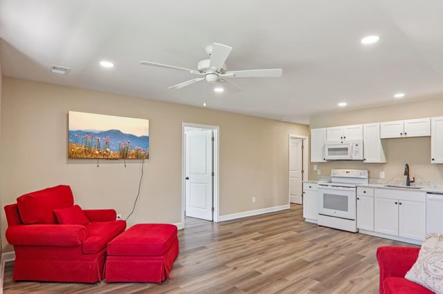 111 W Crawford Street, Landrum, SC 29356