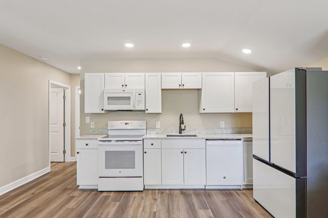 111 W Crawford Street, Landrum, SC 29356