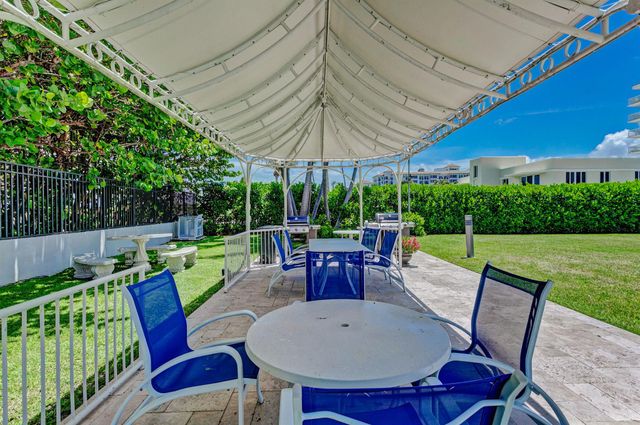 145 S Ocean Avenue 214, Palm Beach Shores, FL 33404
