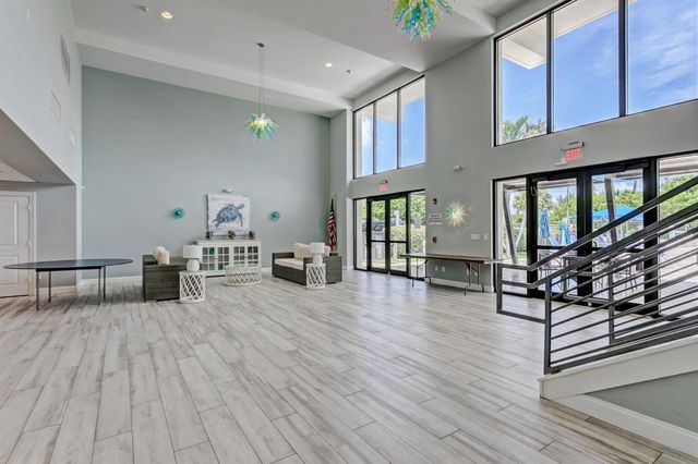 145 S Ocean Avenue 214, Palm Beach Shores, FL 33404