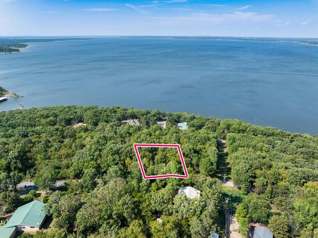 Marian Lane, Eufaula, OK 74432