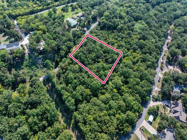 Marian Lane, Eufaula, OK 74432