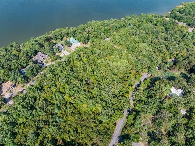 Marian Lane, Eufaula, OK 74432