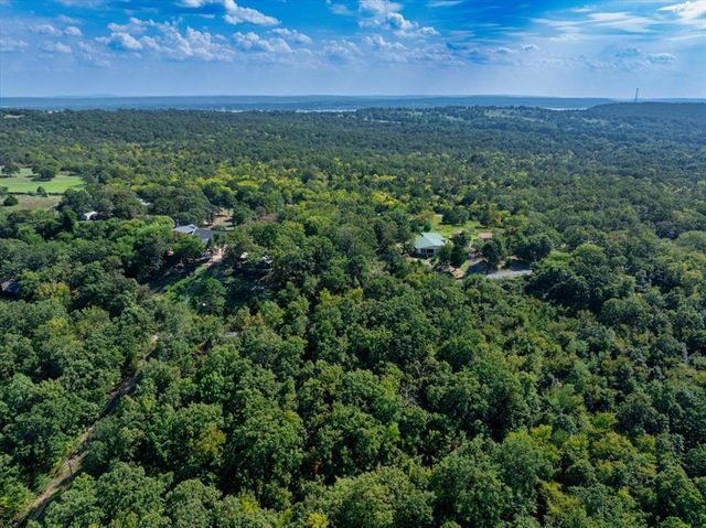 Marian Lane, Eufaula, OK 74432