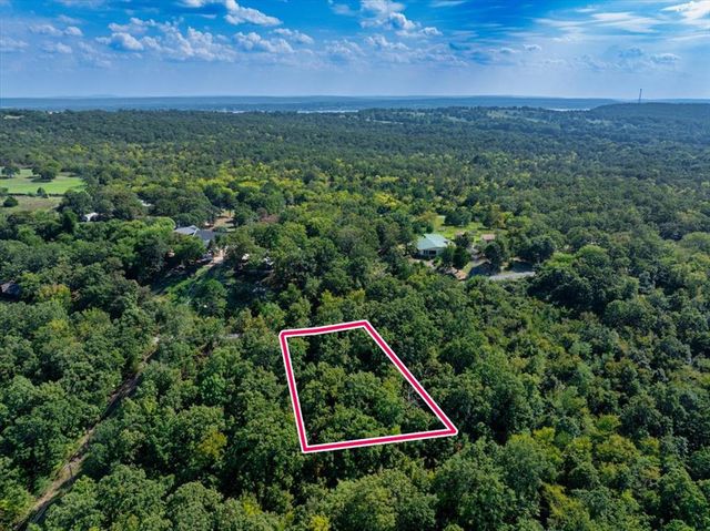 Marian Lane, Eufaula, OK 74432