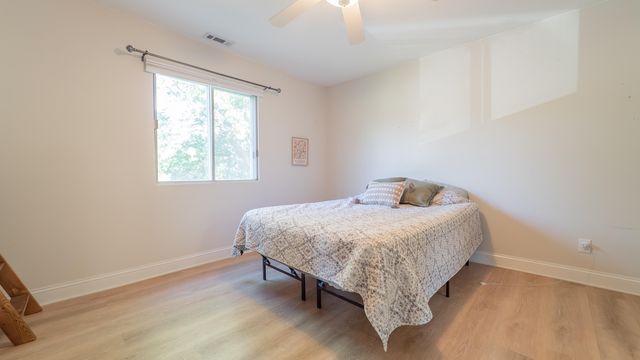 2121 Dogwood Lane, Chesterton, IN 46304