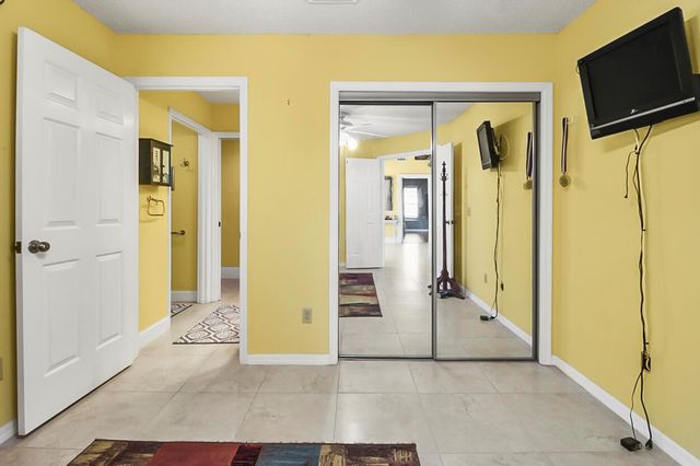 10691 SE Jupiter Narrows Drive, Hobe Sound, FL 33455