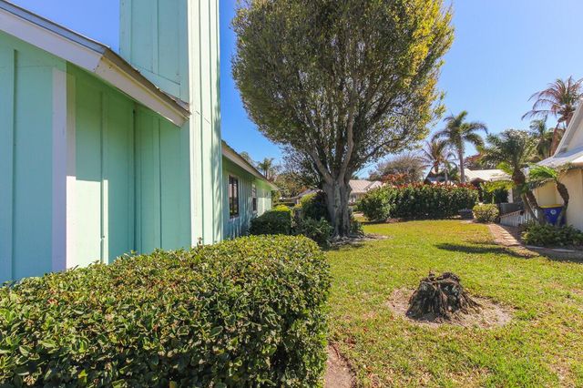 10691 SE Jupiter Narrows Drive, Hobe Sound, FL 33455
