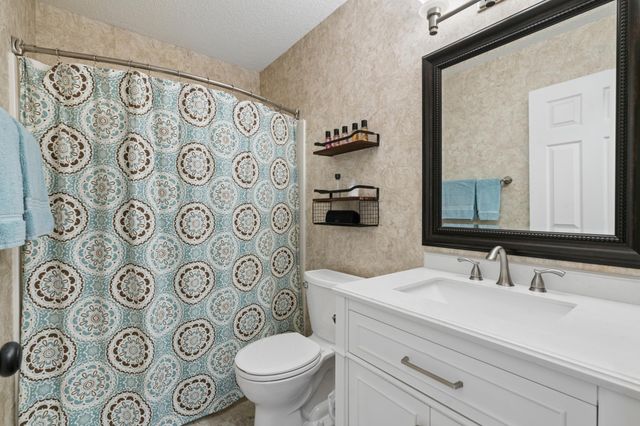 4778 Slater Road, Eagan, MN 55122