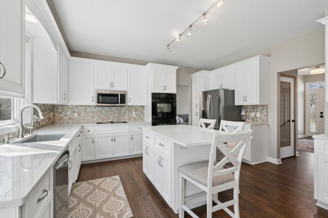 4778 Slater Road, Eagan, MN 55122