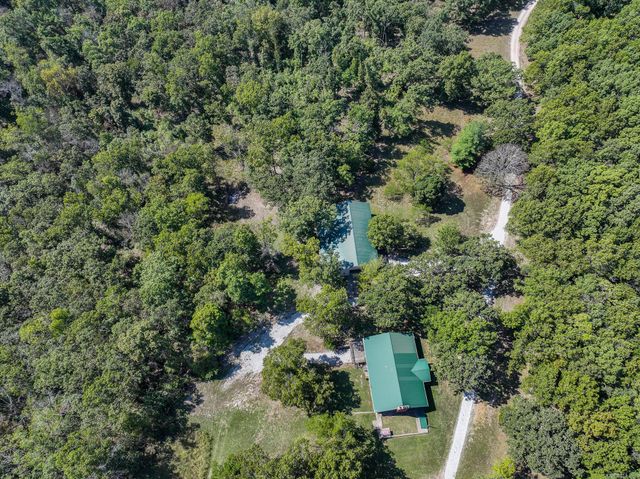 9350 SE 500 Road, Collins, MO 64738