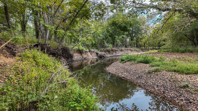 9350 SE 500 Road, Collins, MO 64738