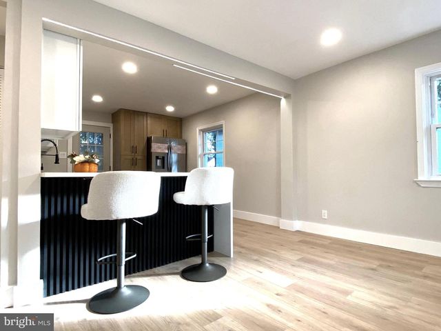 410 BELMONT AVE, Folsom, PA 19033