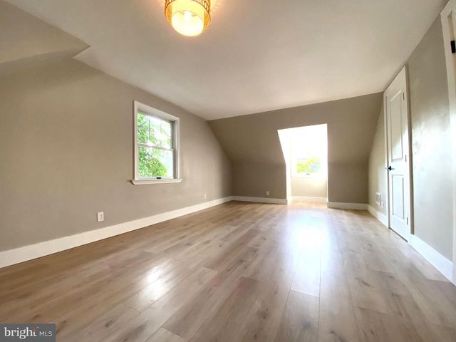 410 BELMONT AVE, Folsom, PA 19033