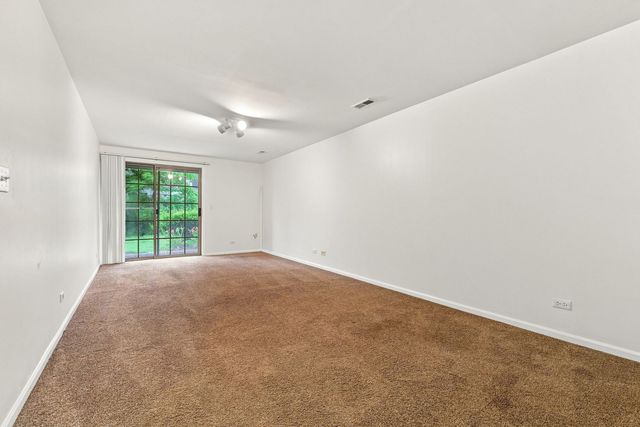 1509 N Saint Marks Place, Palatine, IL 60067