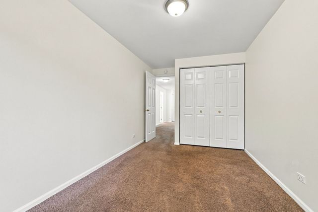 1509 N Saint Marks Place, Palatine, IL 60067