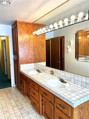 2819 Tenaya Drive, Merced, CA 95340