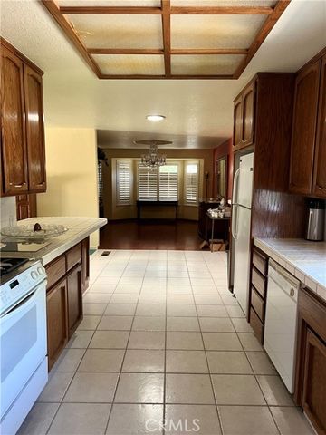 2819 Tenaya Drive, Merced, CA 95340