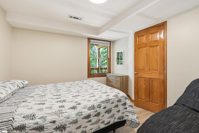 143 Caledonia Road, Landrum, SC 29356