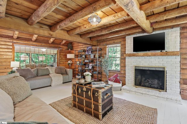 143 Caledonia Road, Landrum, SC 29356