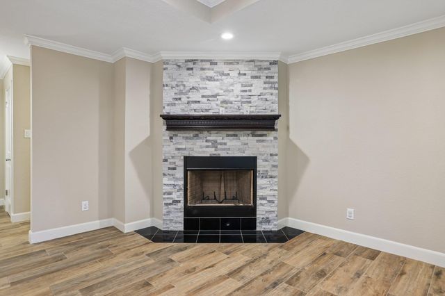 810 Vogel DR, Lockhart, TX 78644