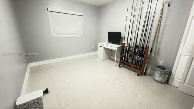920 NW 65th St, Miami, FL 33150