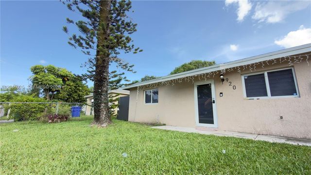 920 NW 65th St, Miami, FL 33150