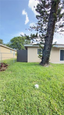 920 NW 65th St, Miami, FL 33150