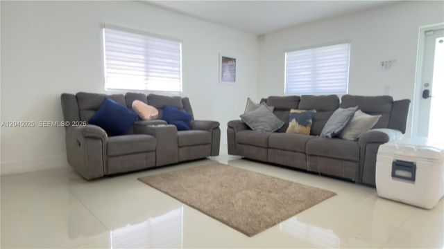 920 NW 65th St, Miami, FL 33150