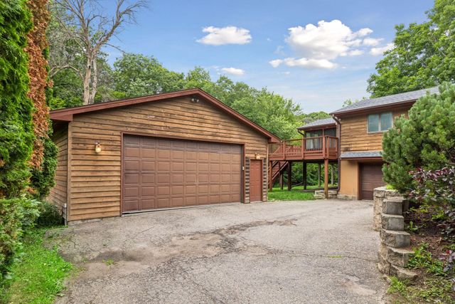 1461 N Arm Drive, Mound, MN 55364