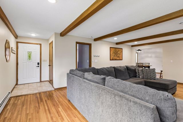 1461 N Arm Drive, Mound, MN 55364