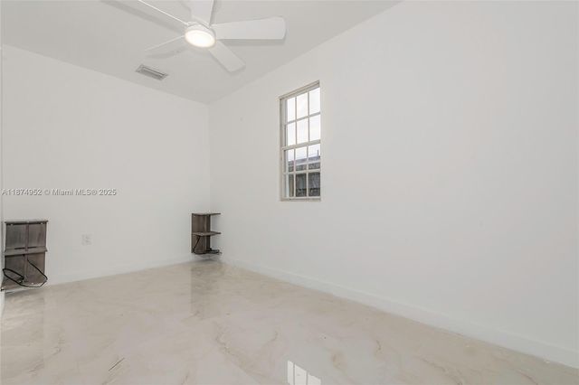 721 NW 6th St, Hallandale Beach, FL 33009