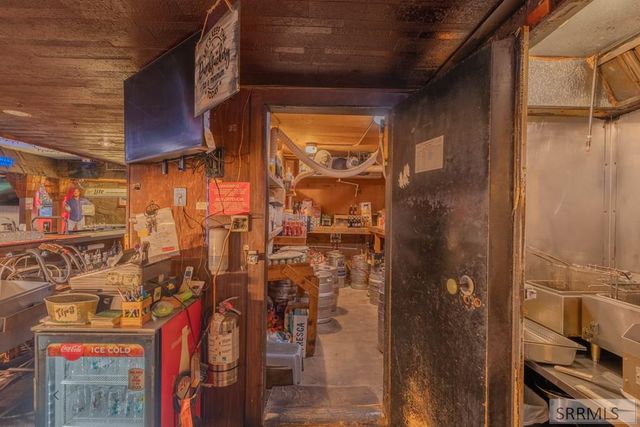 905 E Lincoln Road, Idaho Falls, ID 83401