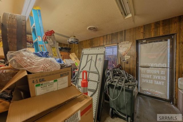 905 E Lincoln Road, Idaho Falls, ID 83401