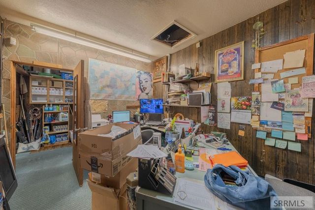 905 E Lincoln Road, Idaho Falls, ID 83401