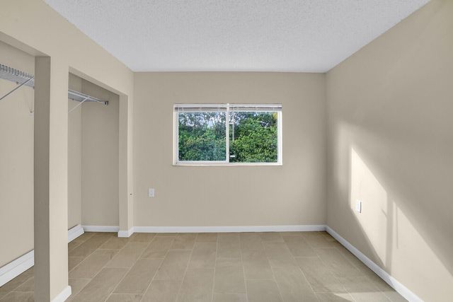 1141 Lake Victoria Drive A, West Palm Beach, FL 33411