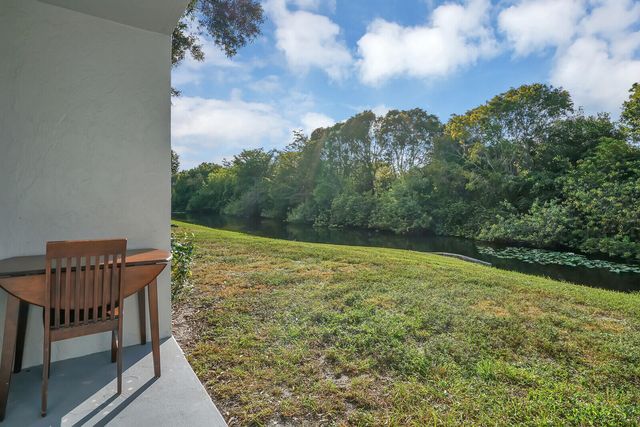 1141 Lake Victoria Drive A, West Palm Beach, FL 33411