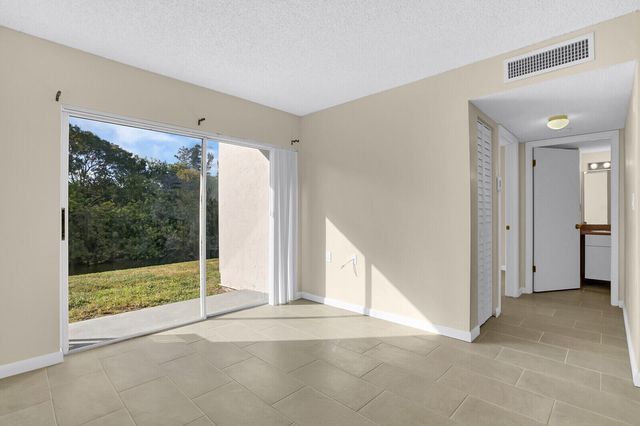 1141 Lake Victoria Drive A, West Palm Beach, FL 33411