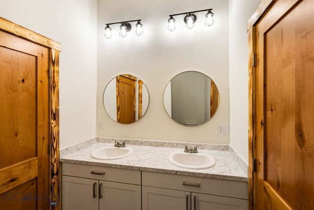 9 Hawks Court, Sheridan, MT 59749