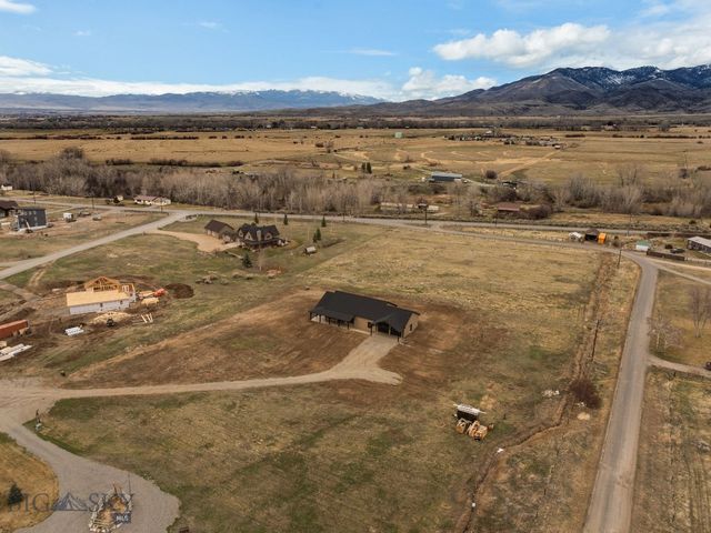 9 Hawks Court, Sheridan, MT 59749