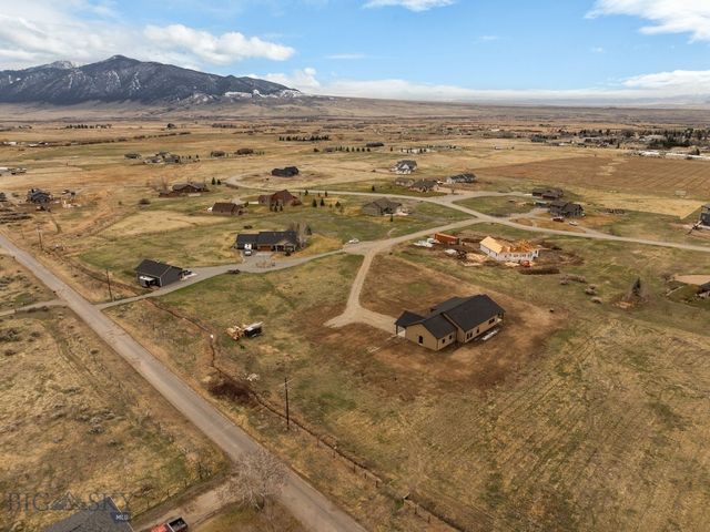 9 Hawks Court, Sheridan, MT 59749