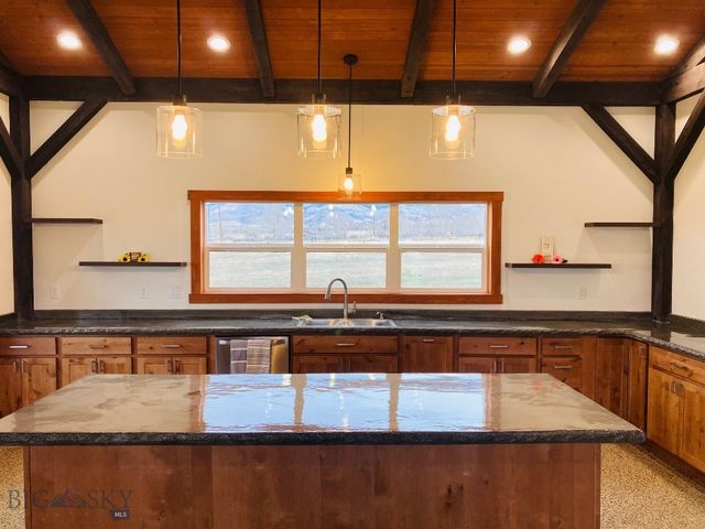 9 Hawks Court, Sheridan, MT 59749