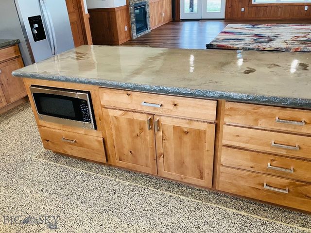 9 Hawks Court, Sheridan, MT 59749